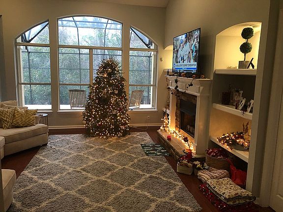 5th image of 729 Toria Ln