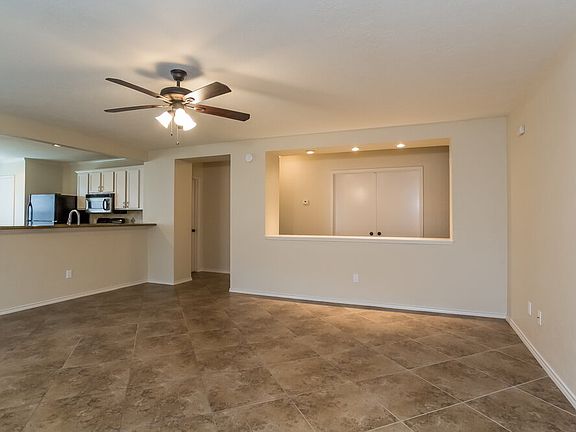 4th image of 19414 Pine Cluster Ln