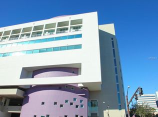 1990 Main St #PENTHOUSE 11, Sarasota, FL 34236