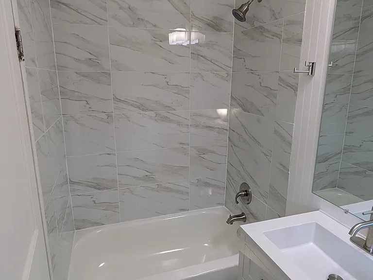Fully Updated Bathroom