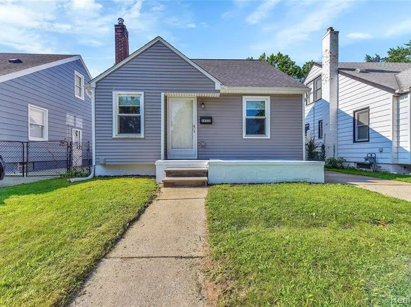 24717 New York St, Dearborn, MI 48124