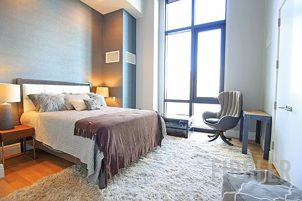 Rented by Fiddler Realty | media 208