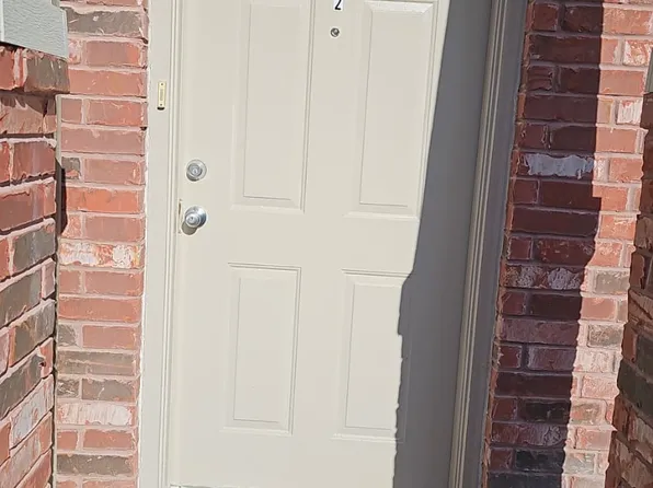 2611 Fort Brown Ave APT 2, Edinburg, TX 78539