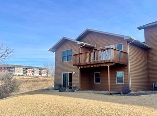 1621 Abbey Rd, Pierre, SD 57501