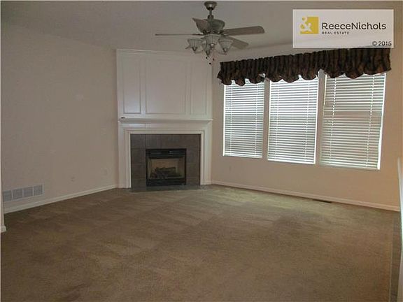 Great Room View from Hall