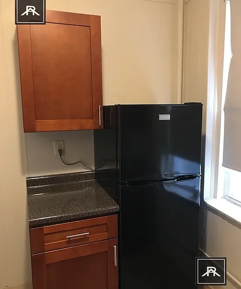 5 Walbridge St #1 — Photo 3