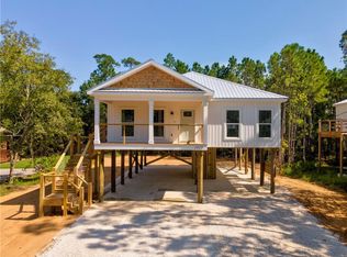 1415 Oleander Ln, Dauphin Island, AL 36528