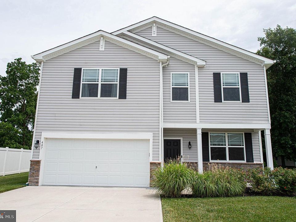 1st image of 407 Twin Creeks Dr