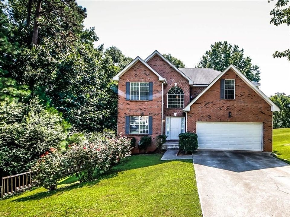 1st image of 568 Wren Walk
