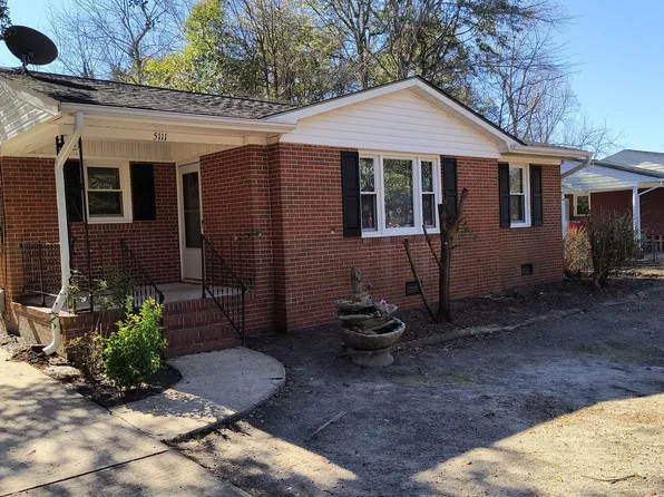 5111 Palmetto Ln, Fayetteville, NC 28304