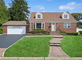1 Clare Drive, East Northport, NY 11731