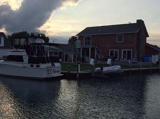 7201 Bluebill St, Algonac, MI 48001