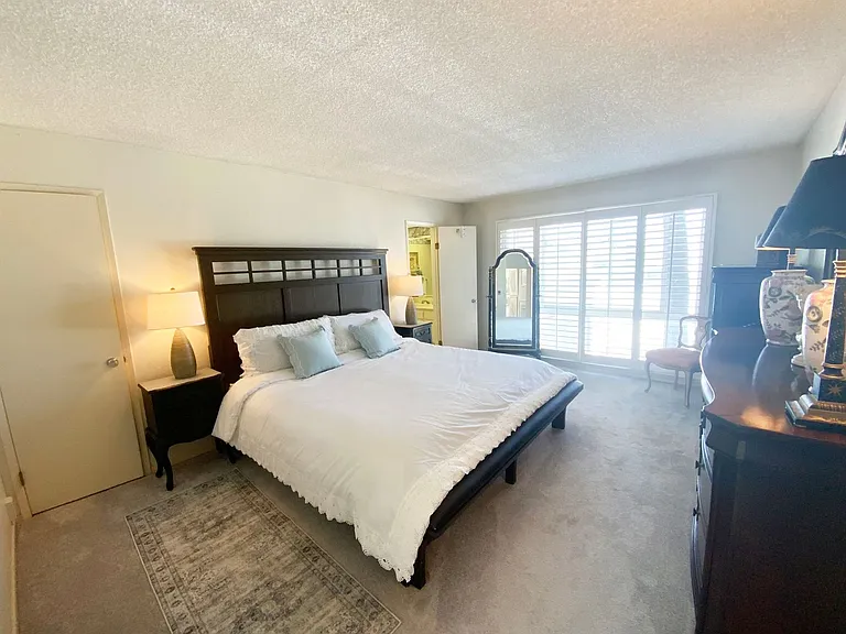 6 Antigua Ct — Photo 12