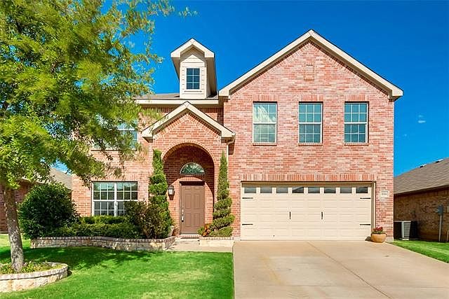 1st image of 8904 Silent Brook Ln