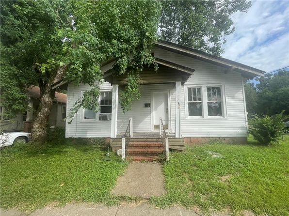 1827 Monroe St, Alexandria, LA 71301