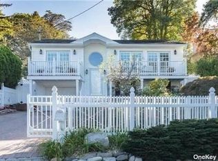 6A Paulding St, Huntington, NY 11743