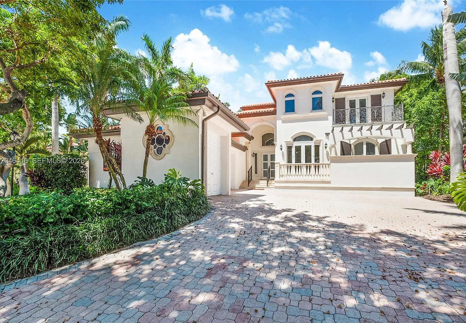 Deering Bay Estates — Photo 1