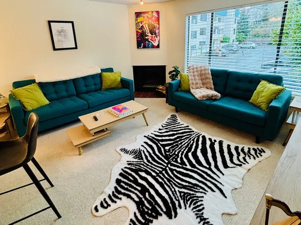 1740 NE 86th St APT 216, Seattle, WA 98115