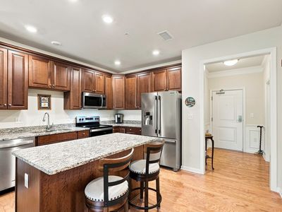 230 Martins Lndg APT 111, North Reading, MA, 01864