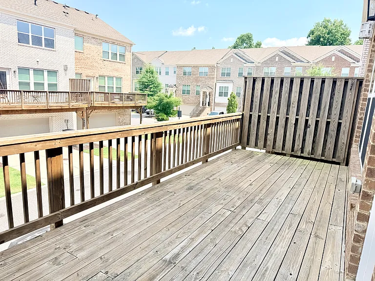 860 Sunset Park Dr — Photo 14