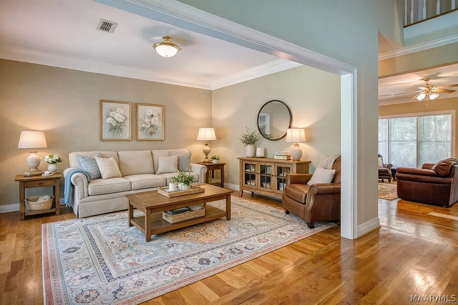 4 bed, 3.5 bath, 2728 sqft, $3,000 — Photo 4