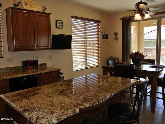 5th image of 839 N Turquoise Vista Dr