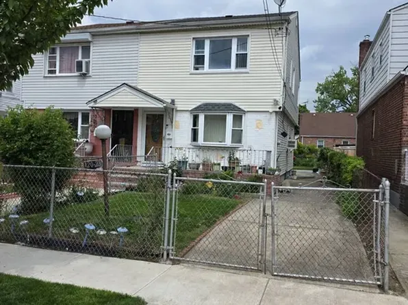 120-23 194th Street image 1 of 19
