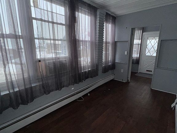 2nd image of 438 4th St Floor 1