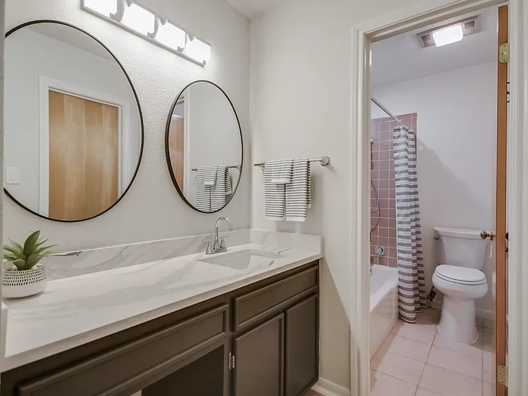15003 Mettle Dr — Photo 9