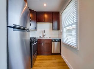 1940 Chestnut Ave, Long Beach, CA 90806