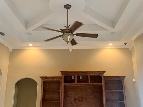 5th image of 2264 Concord Pl