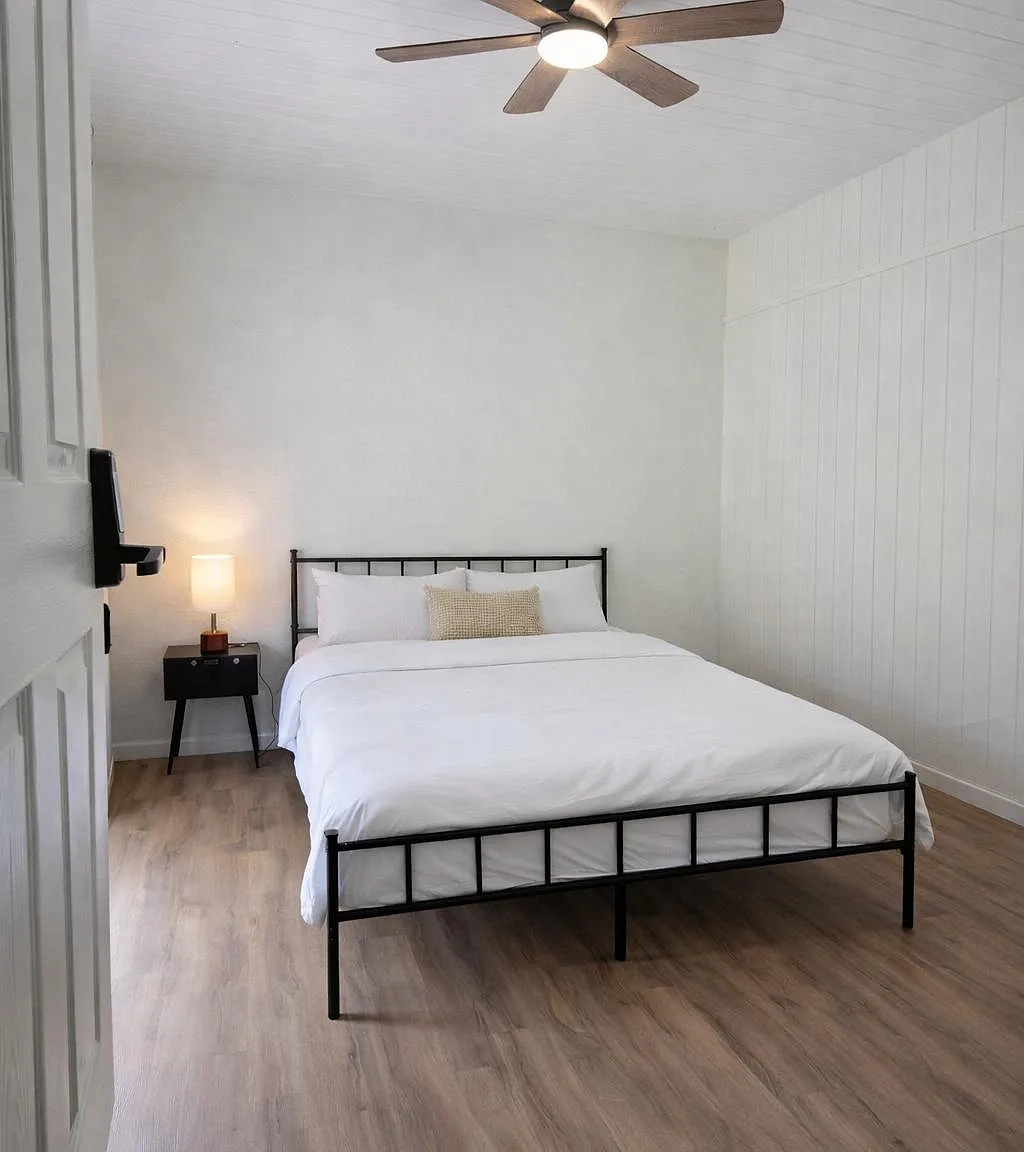 4 bed, 2.0 bath, 1800 sqft, $862 — Photo 1
