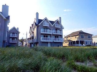 2 Saunders Ave, Old Orchard Beach, ME 04064