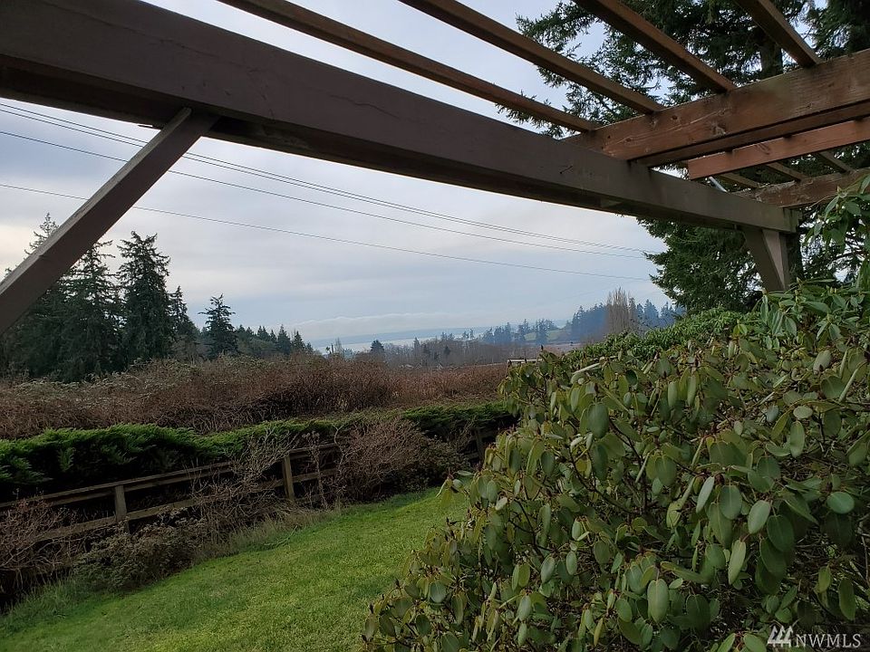 2nd image of 3481 French Rd