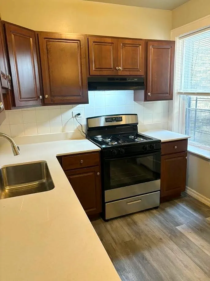 1 bed, $1,375 — Photo 4