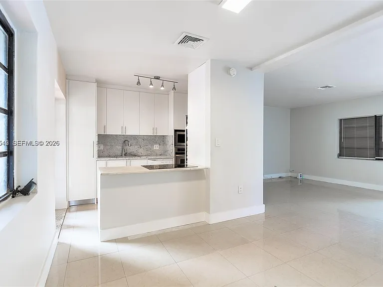 14601 NW 10th Ave #1 — Photo 4