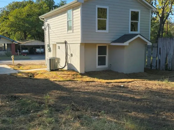 116 NW 11th St, Mineral Wells, TX 76067
