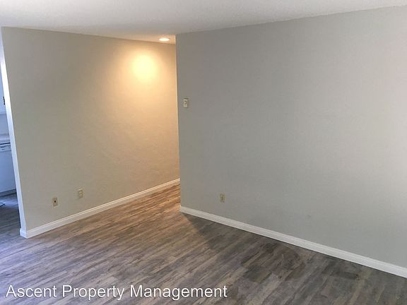 4th image of 3345 Herman Ave APT 5