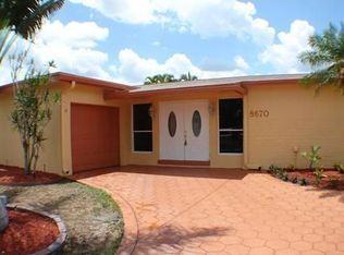 8670 NW 20th Ct, Fort Lauderdale, FL 33322