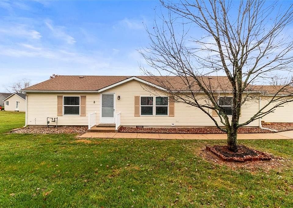 1st image of 852 NE White Oaks Ln