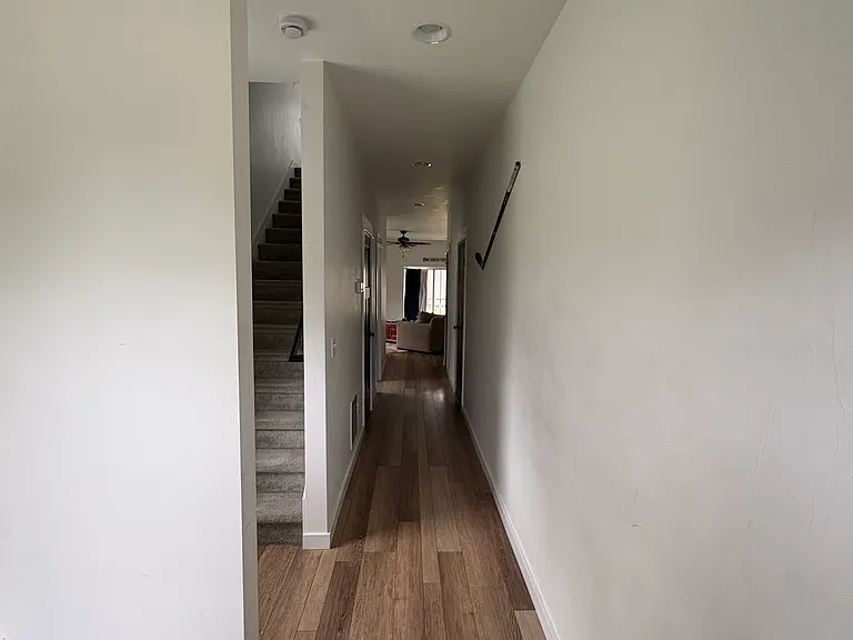 1017 Cassandra Ln #A — Photo 9