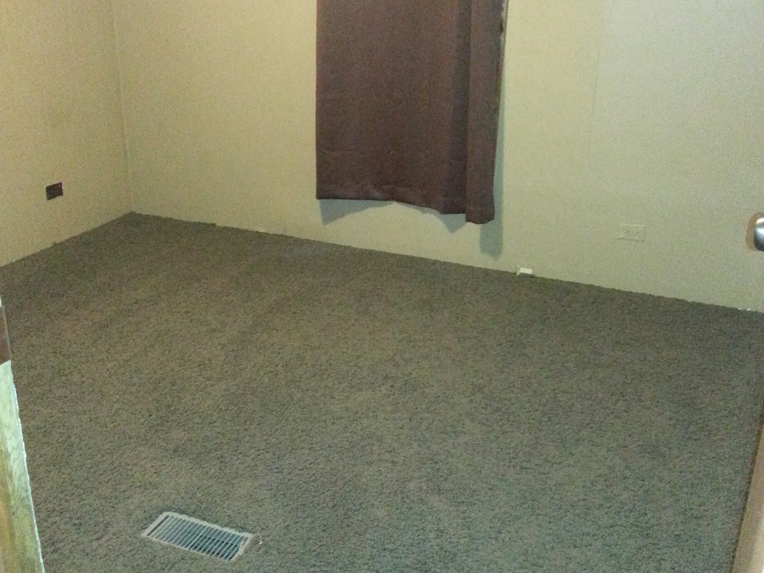 1103 S Summit Ave — Photo 4