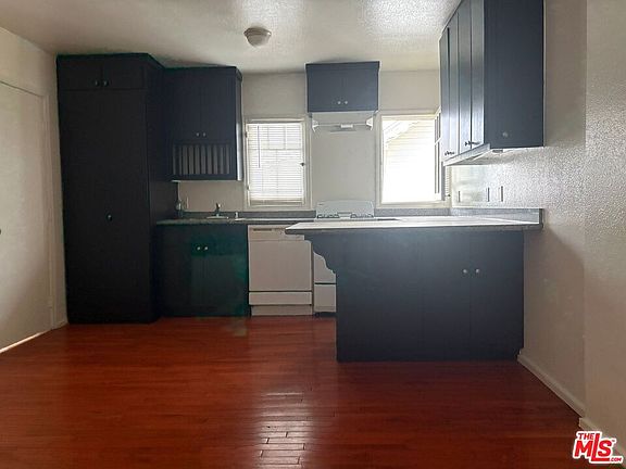 2nd image of 1529 5th Ave