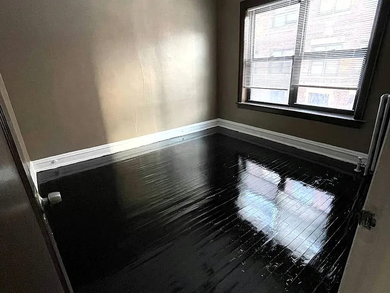79th Street Apartments — Photo 19