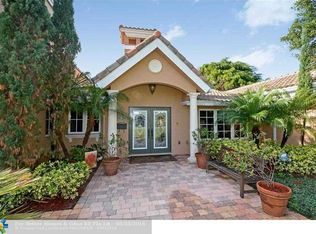 2428 NE 12th Ct, Fort Lauderdale, FL 33304