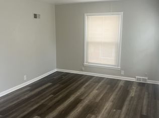 2303 W Olive St, Milwaukee, WI