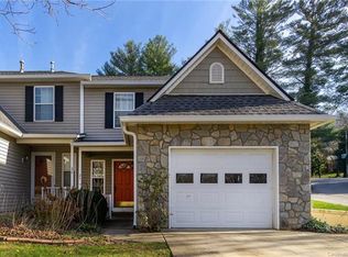 27 Willowick Dr, Asheville, NC 28803