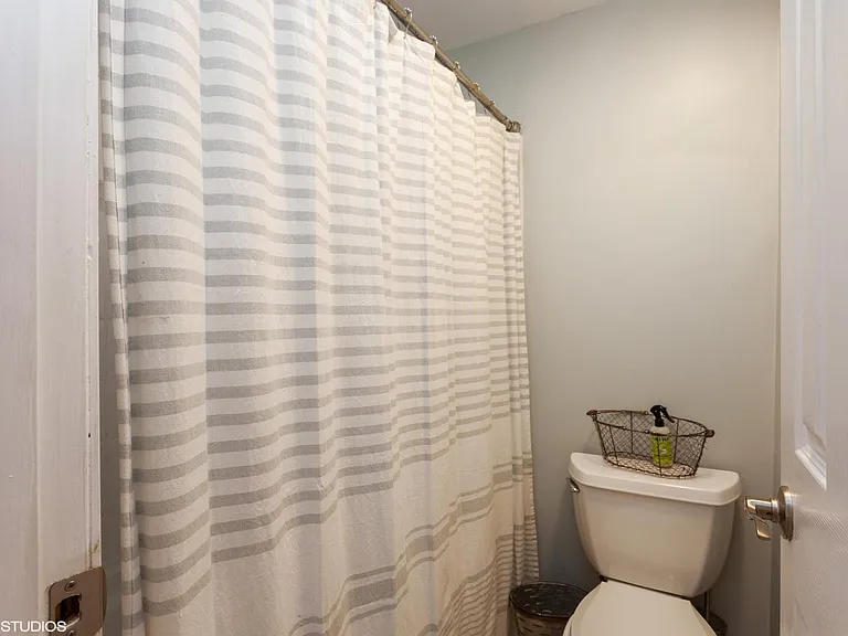 9504 Quarry Bridge Ct — Photo 10