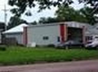 1407 Courthouse Ave, Auburn, NE 68305