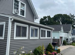 17 S Pine St, Niantic, CT 06357